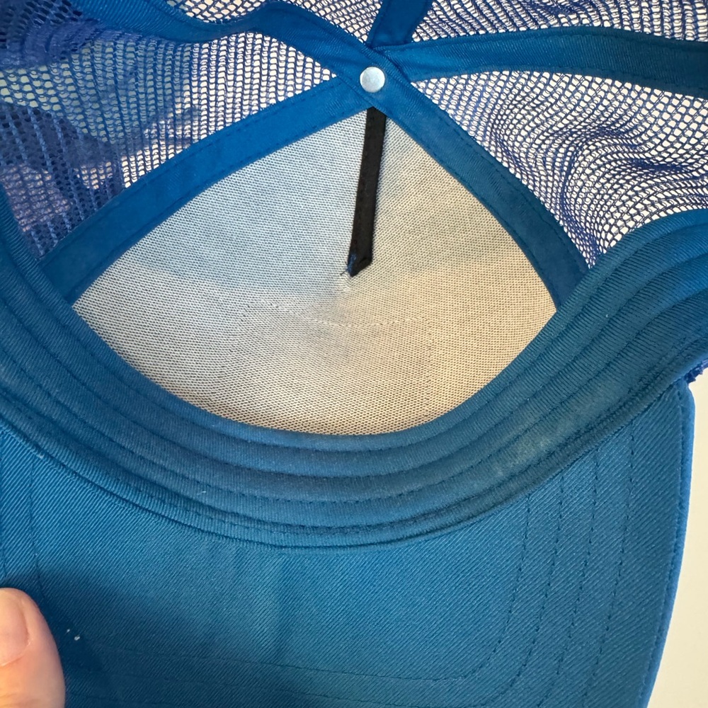Goorin Bros Blue Lone Wolf Hat - Picture 3 of 3